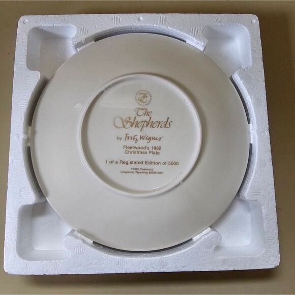 1982 CHRISTMAS PLATE "THE SHEPHERDS" Fleetwood Collection by Fritz Wigner 1/5000 - Picture 2 of 5